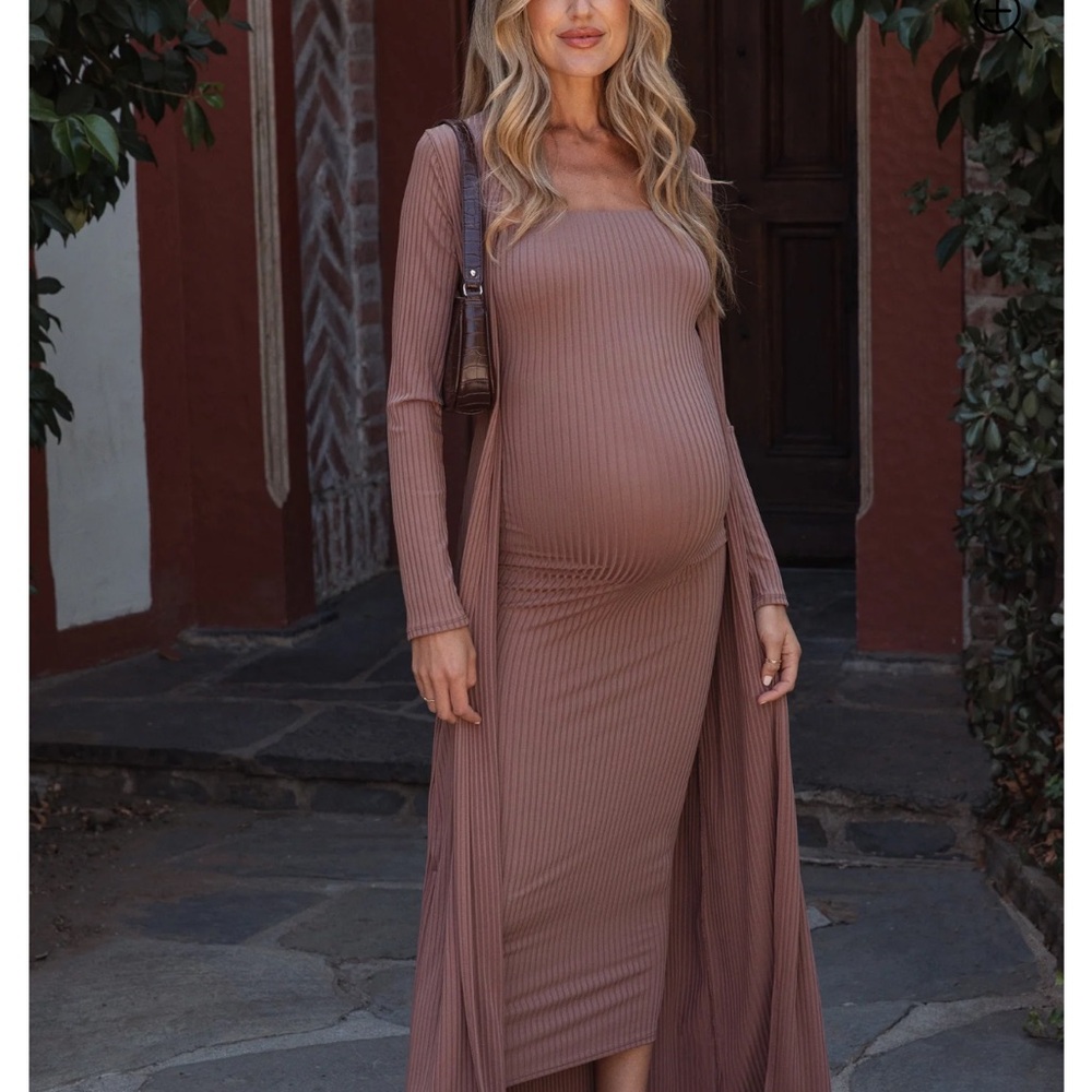 Elegant Maternity Maxi Dress in Brown